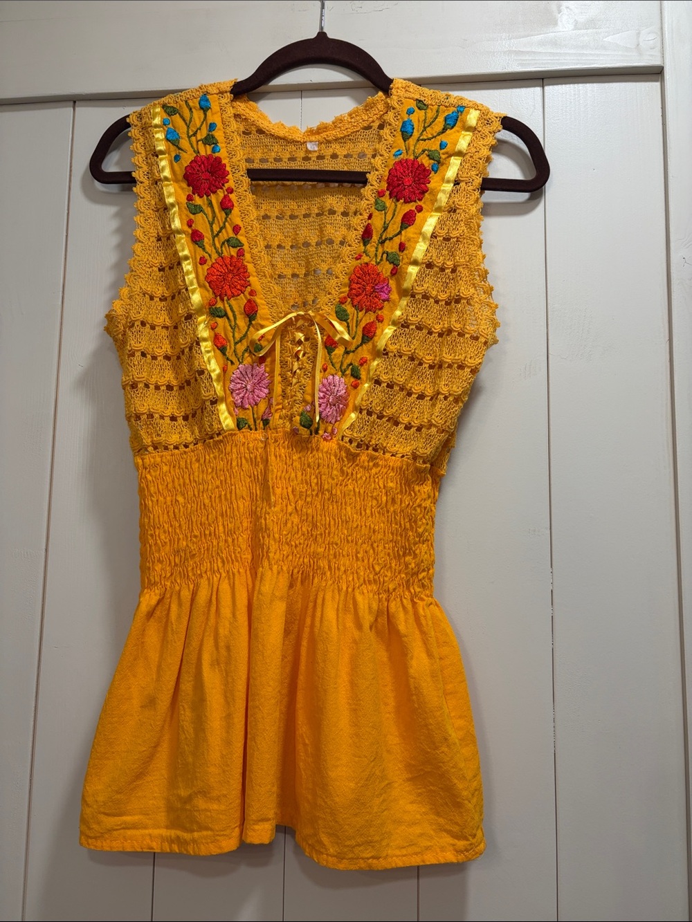 MEXICANA Yellow Embroidered V-Neck Sleeveless Peplum Top